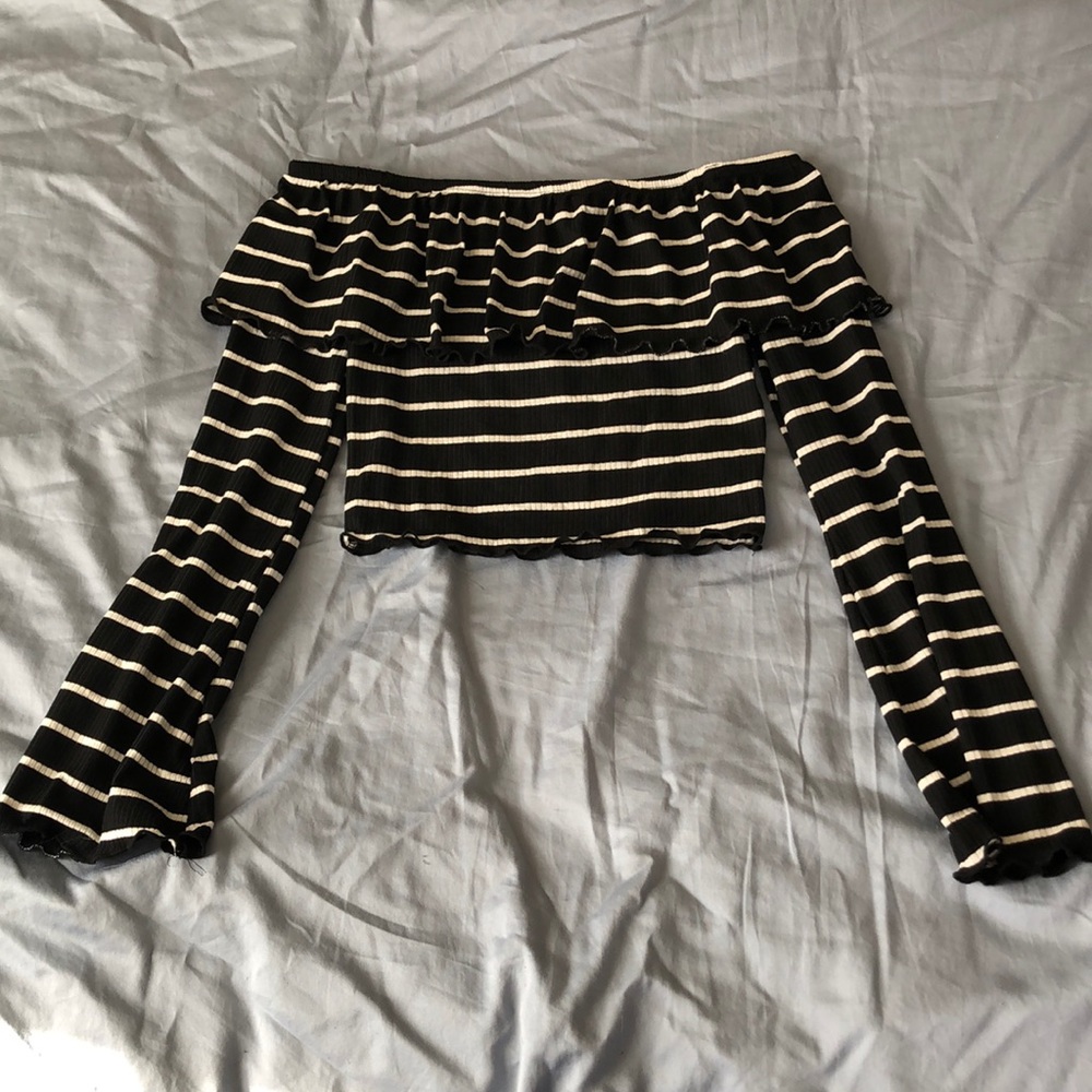 Striped off the shoulder crop-top